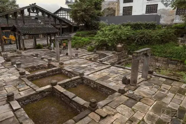 仁怀酱香酒的“前世今生”之元明： 茅台镇窖坑发酵(图4)