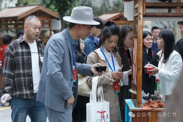 贵州拟出台十条措施促白酒销售(图2) 贵州拟出台十条措施促白酒销售(图2)