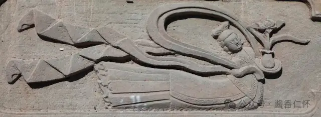 【寻仁迹】飞天仙女石刻与仁怀酱酒产业的时空对话(图1) 【寻仁迹】飞天仙女石刻与仁怀酱酒产业的时空对话(图1)