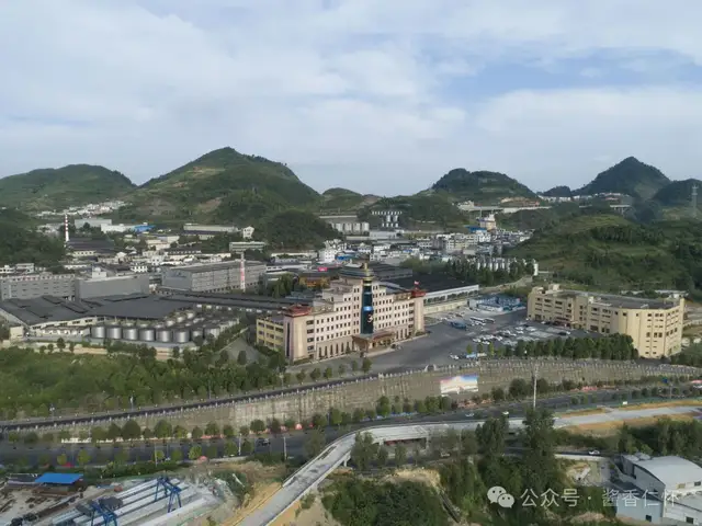 【岁末年初产区行】韧行致远:国威酒业穿越周期的“稳”与“进”(图1) 【岁末年初产区行】韧行致远:国威酒业穿越周期的“稳”与“进”(图1)